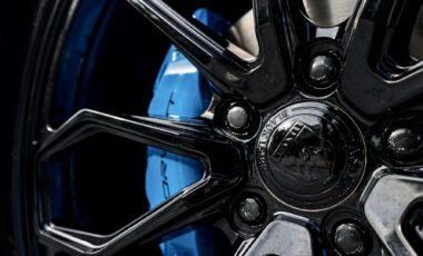 Chevrolet Corvette C8 Blue on Black