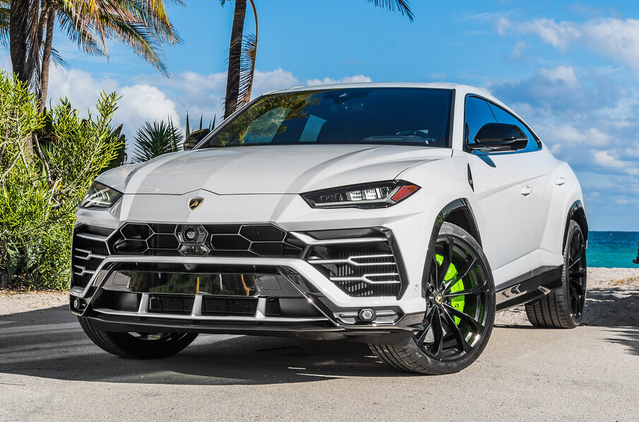 Lamborghini Urus White on Green.