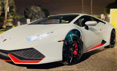 Lamborghini Huracan EVO Spyder Blue Sky on Bla