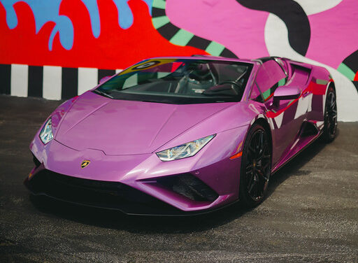 Lamborghini Huracan EVO in vibrant purple