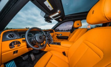Rolls Royce Cullinan White on Orange.