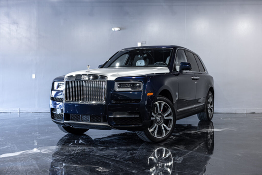 Rolls Royce Cullinan Blue on White