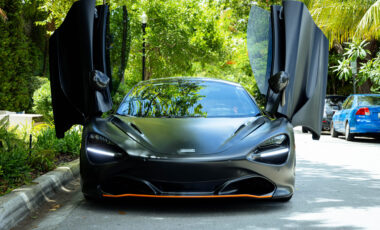 Mclaren 720s Black on Black