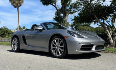 Porsche Boxster 718 Convertible Silver on Black