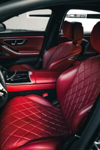 Mercedes S580 Black on Red