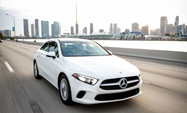 Mercedes-Benz a220 White on White