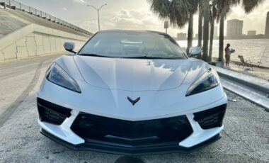 Chevrolet Corvette C8 Genesis white on Tan