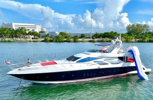 100′ Azimut Yacht