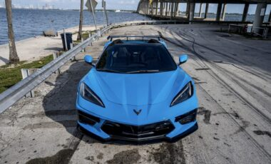 Chevrolet Corvette C8 Blue on Black